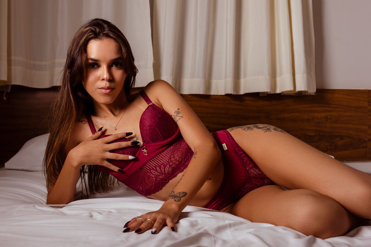 Iris Lingerie