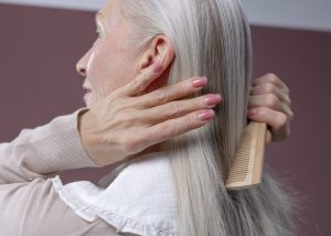 Mèches sur cheveux blancs